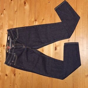 Women's Arizona Skinny Jeans- Never Worn- Size 5 Average